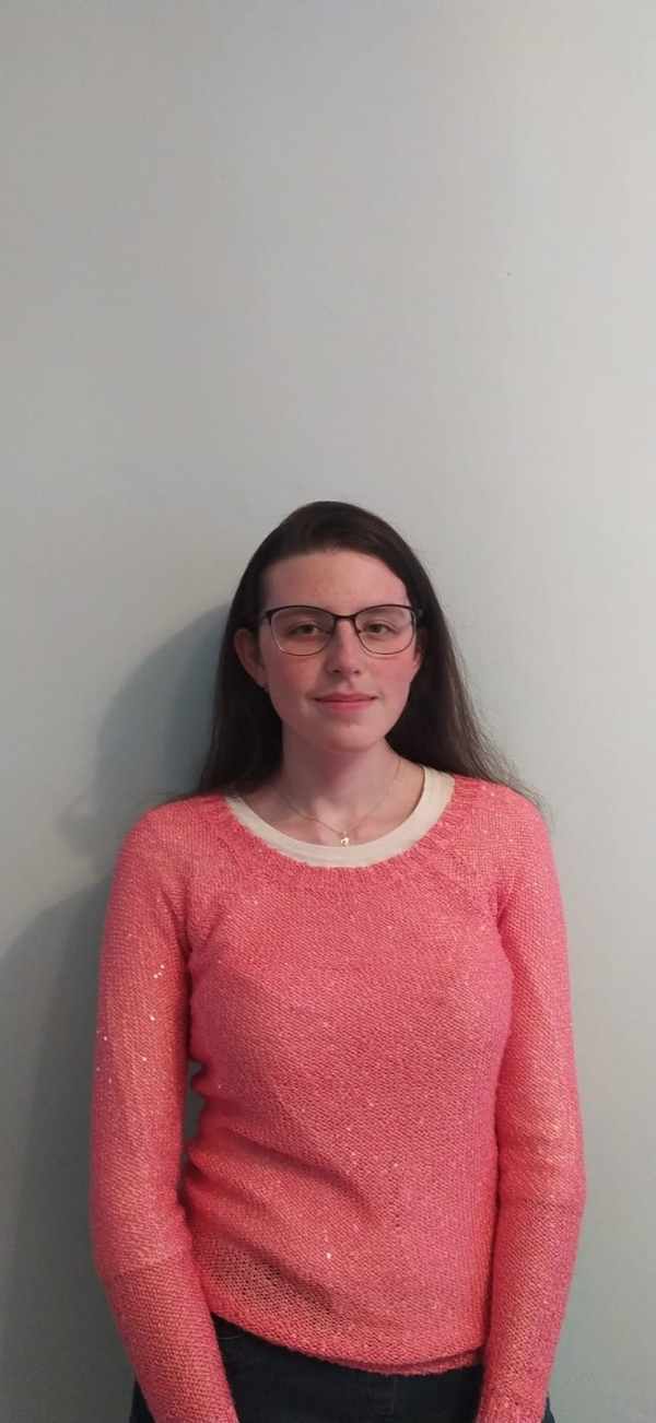 Zuzka Lisztwan laureatką olimpiady chemicznej!